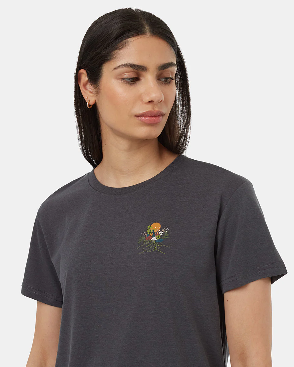 Artist Series Love Gives T-Shirt - Image 4