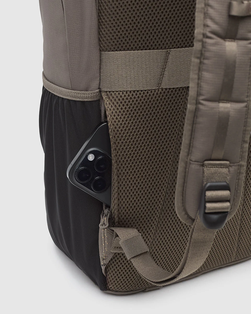 Bayview 25L Backpack - Image 5