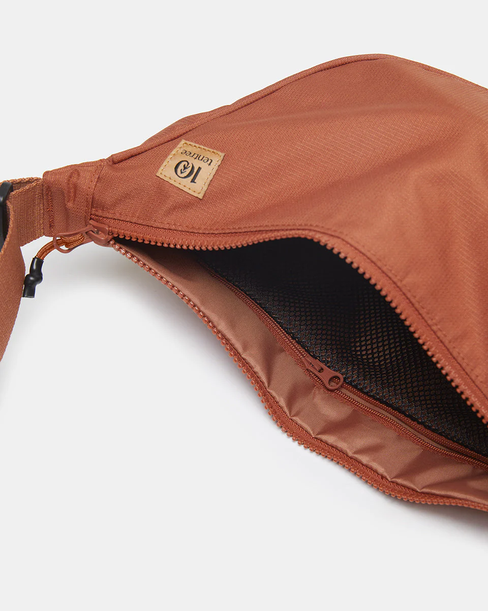 Beatty Moon Bag - Image 3