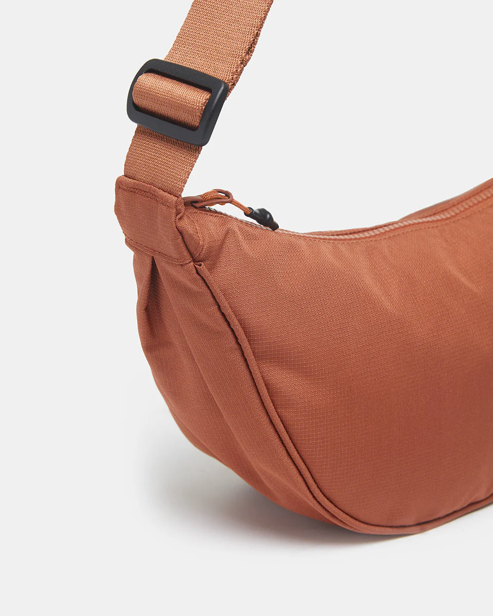 Beatty Moon Bag - Image 4