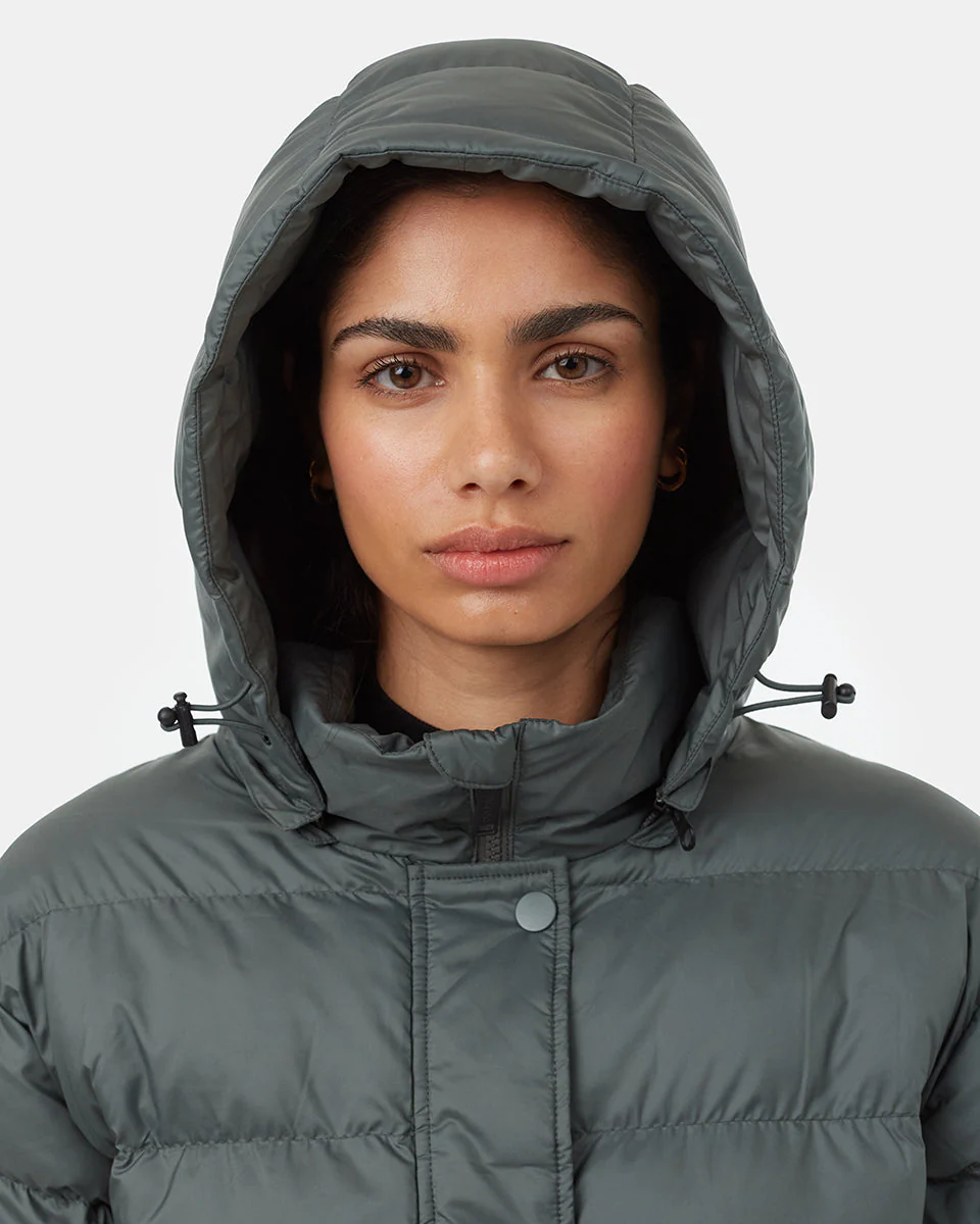 Ungendered Cloud Shell Mid-Length Puffer - Image 4