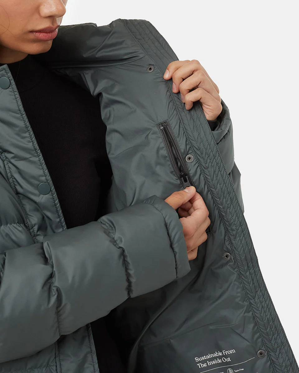 Ungendered Cloud Shell Mid-Length Puffer - Image 8