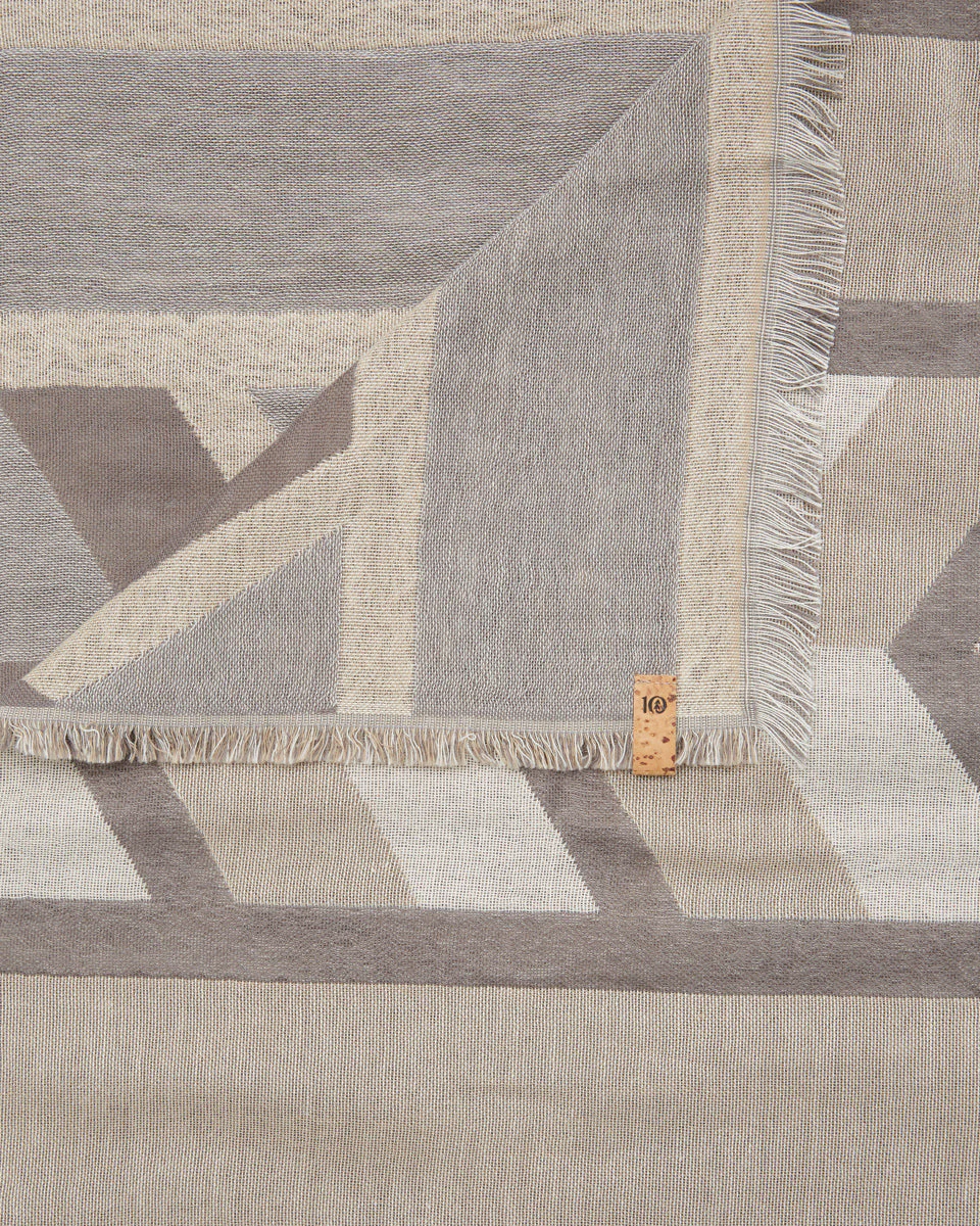 Cotton Geo Blanket Scarf - Image 2