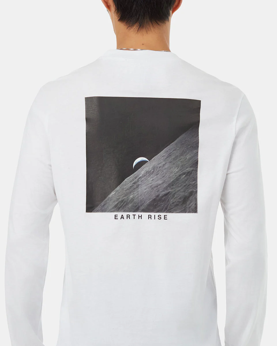 Ungendered Earth Rise Longsleeve - Image 3