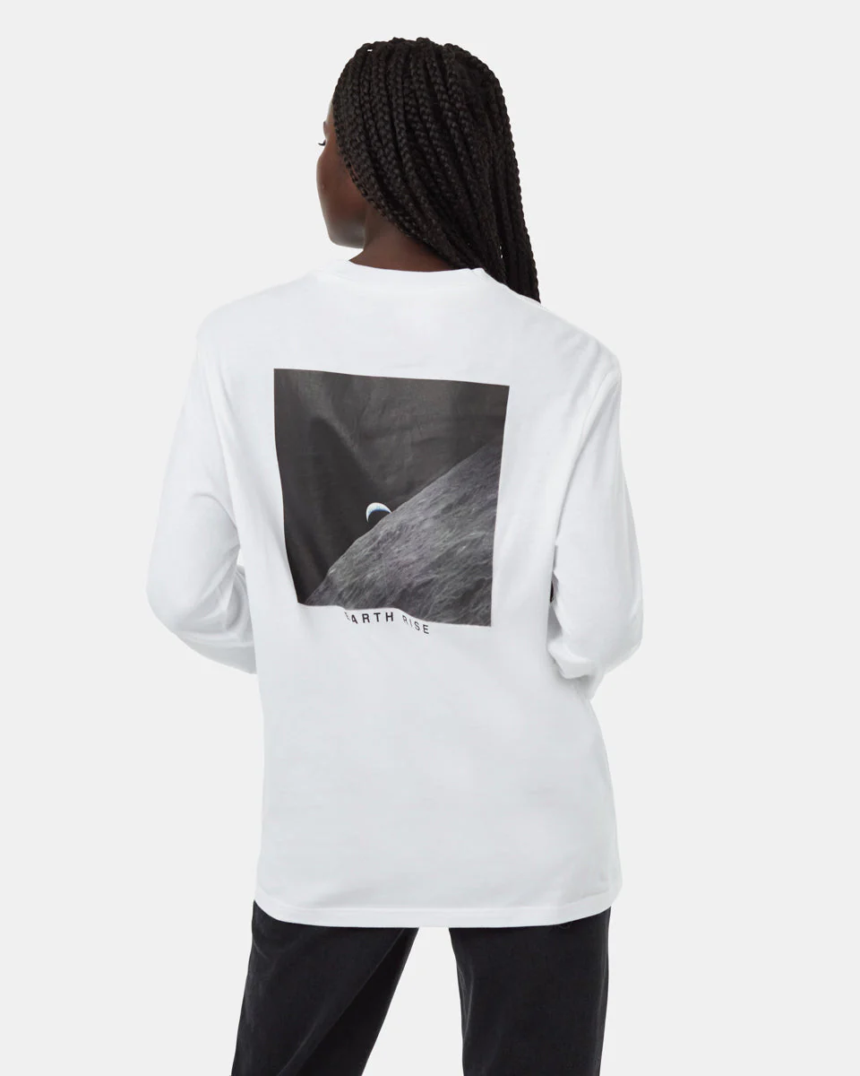 Ungendered Earth Rise Longsleeve - Image 4