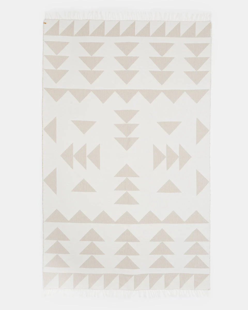 Geo Beach Blanket - Image 2