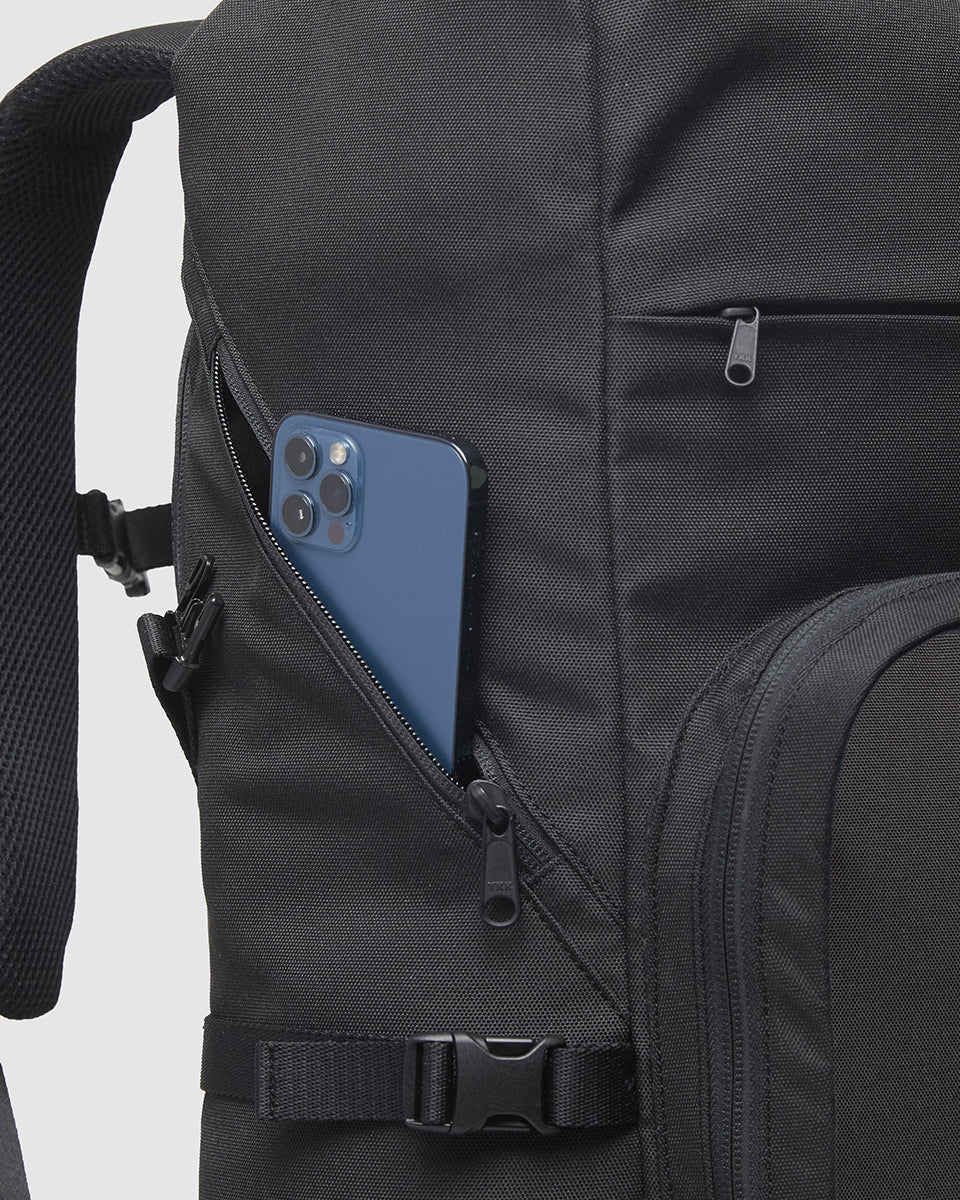 Mobius 35L Backpack - Image 9