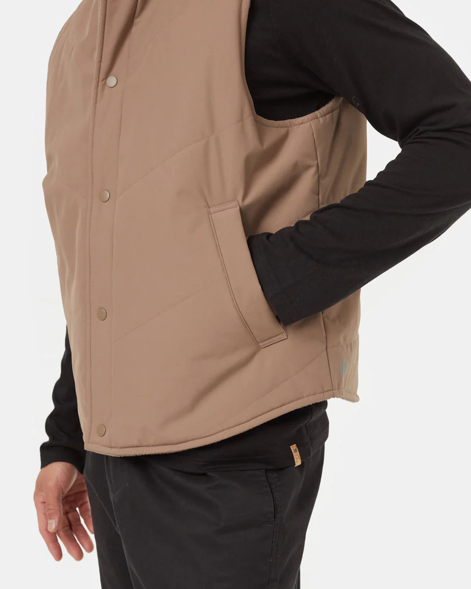 Nimbus Reversible Vest - Image 6