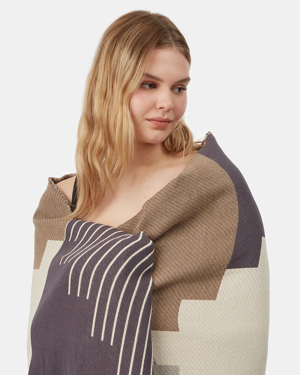 Peaks Woven Blanket - Image 2