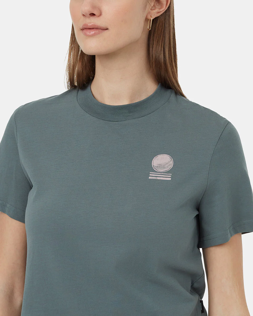 Regenerative Series Crop Lines T-Shirt - Image 4