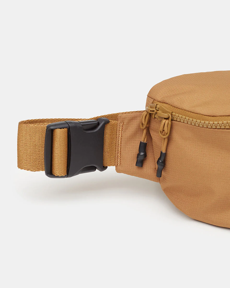 Conway Hip Pack - Image 5