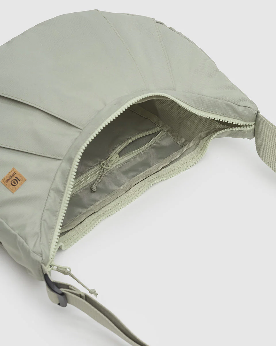 Teslin Bag - Image 5