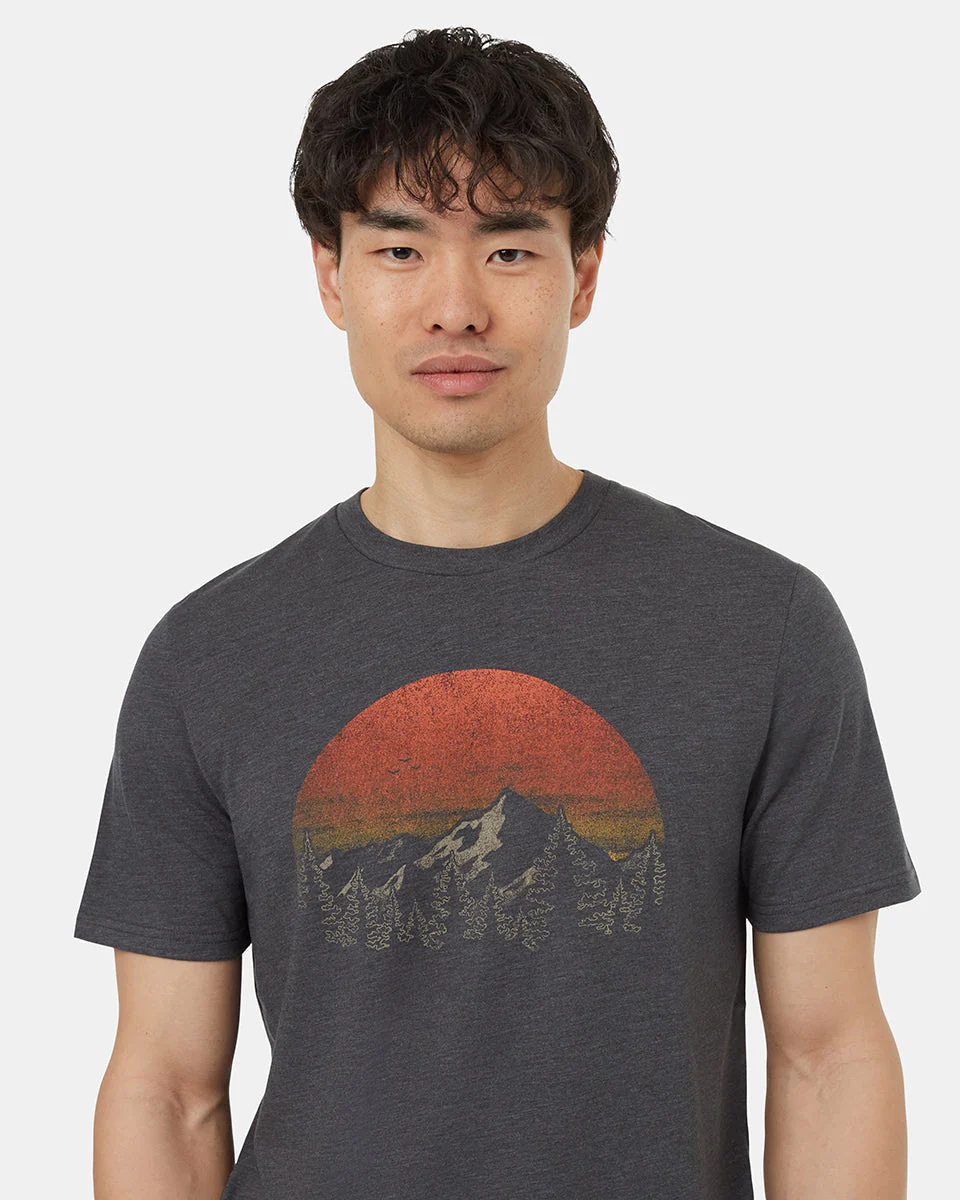 Vintage Sunset T-Shirt - Image 4