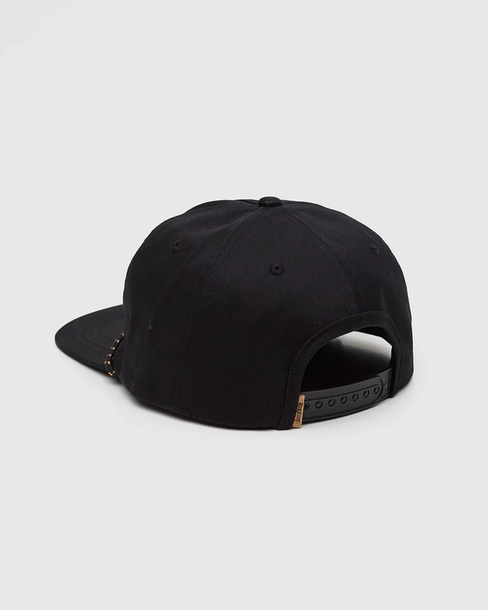 Weekend Away Apex Hat - Image 4