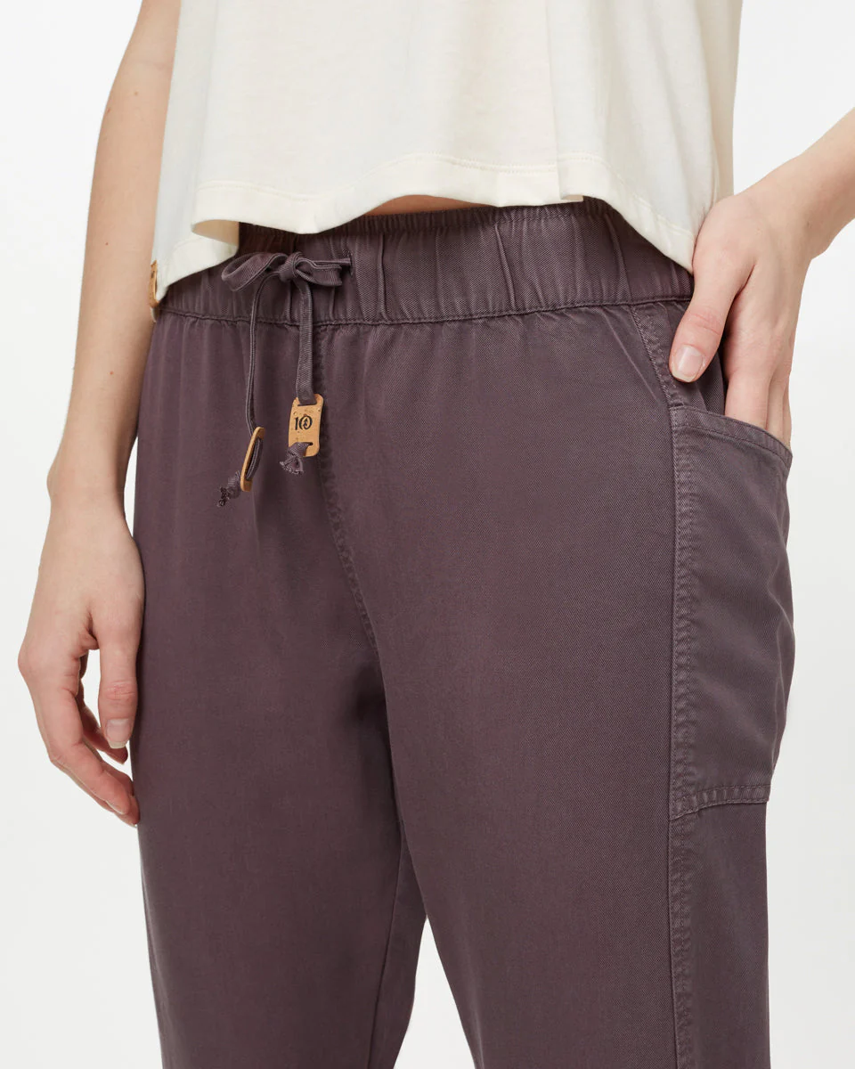 Colwood Jogger - Image 4