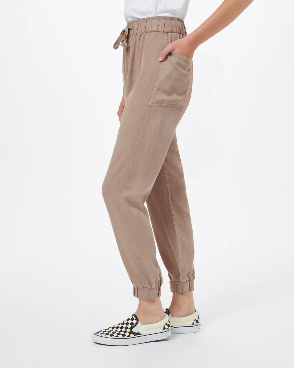 Colwood Jogger - Image 2
