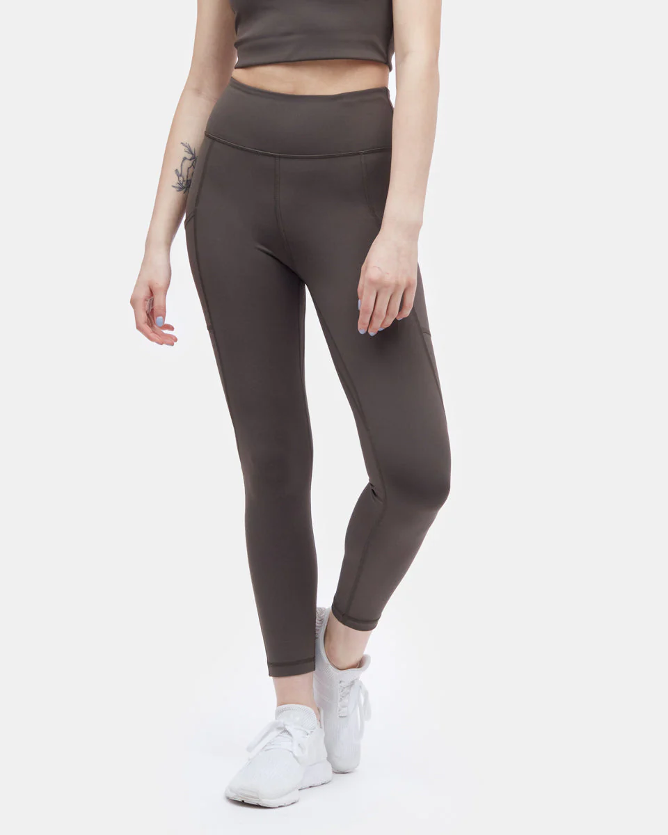 InMotion 7/8 Pocket Legging - Image 2